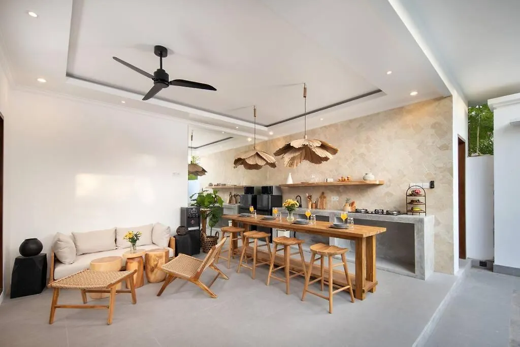 Cozy 2 Beds Villa In Seminyak