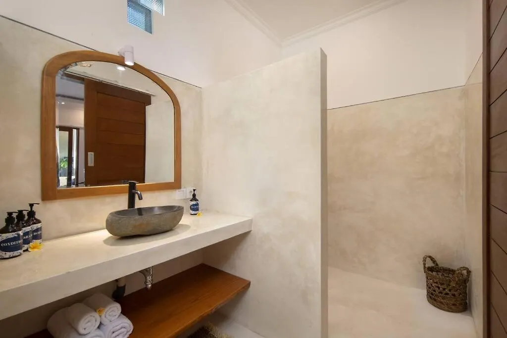 Cozy 2 Beds Villa In Seminyak