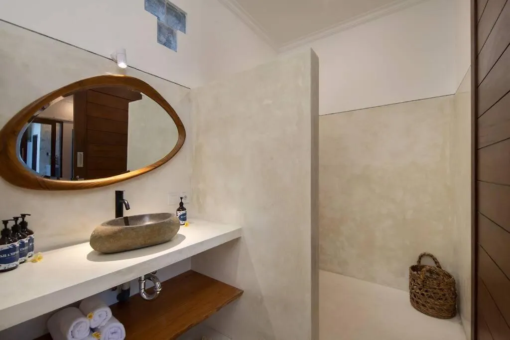 Cozy 2 Beds Villa In Seminyak Indonesien